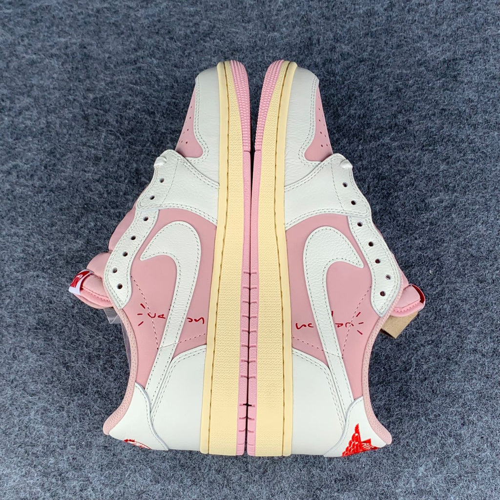 Travis Scott x Air Jordan 1 Low OG SP 'Sail Shy Pink'