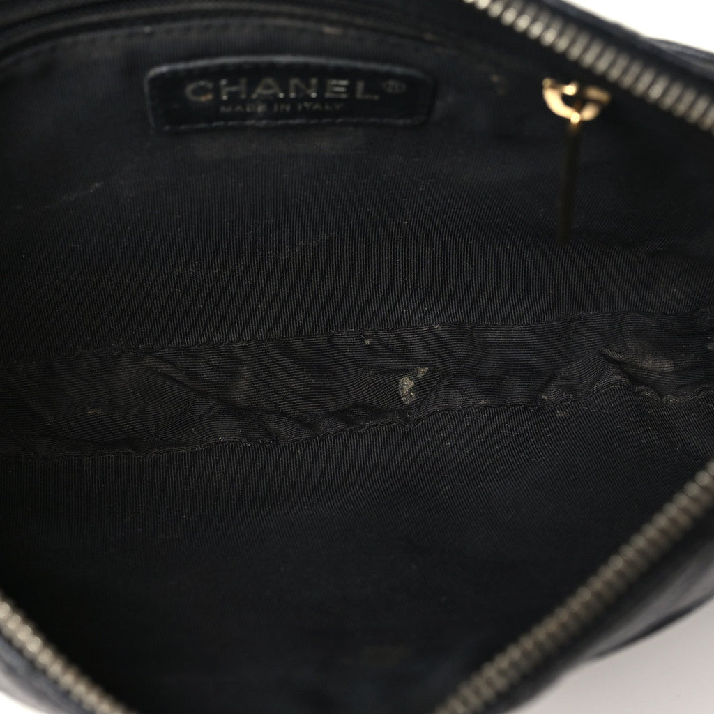 Caviar Quilted CC Shoulder Bag Black