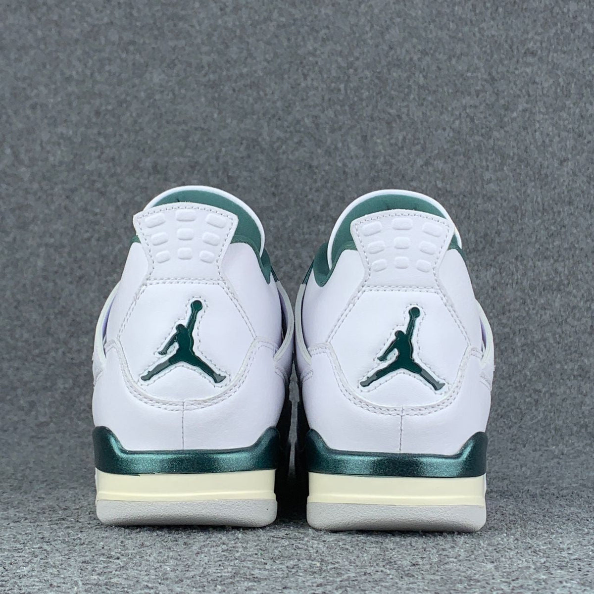 Air Jordan 4 Retro 'Oxidized Green'