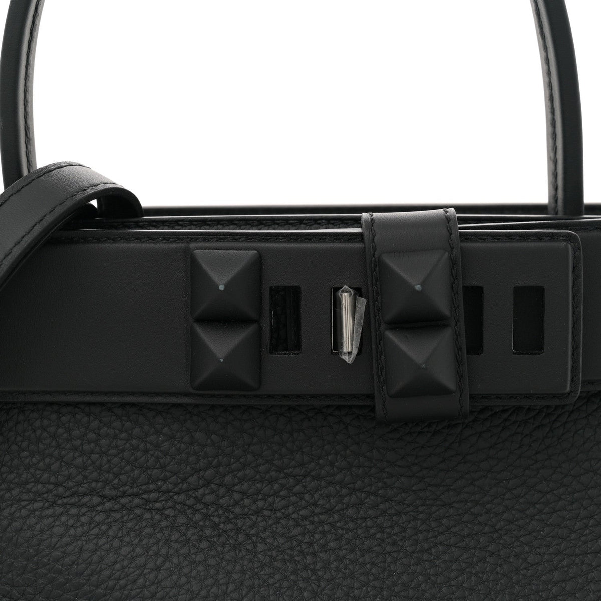 Togo Swift Medor Bag Black