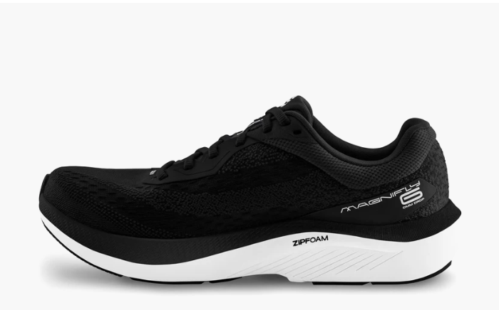 Women's Topo Magnifly 6