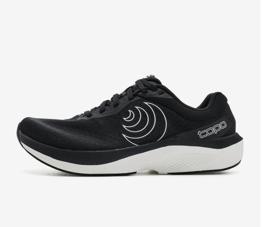 Women's Topo Magnifly 6